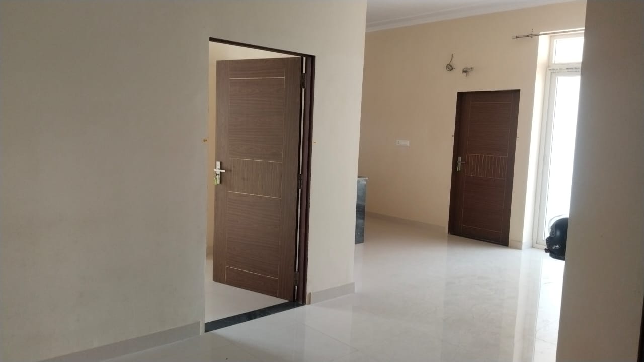 Spacious 4BHK Flat 2 Floor for Rent in Mansarovar, Jaipur-Mansarover-Jaipur